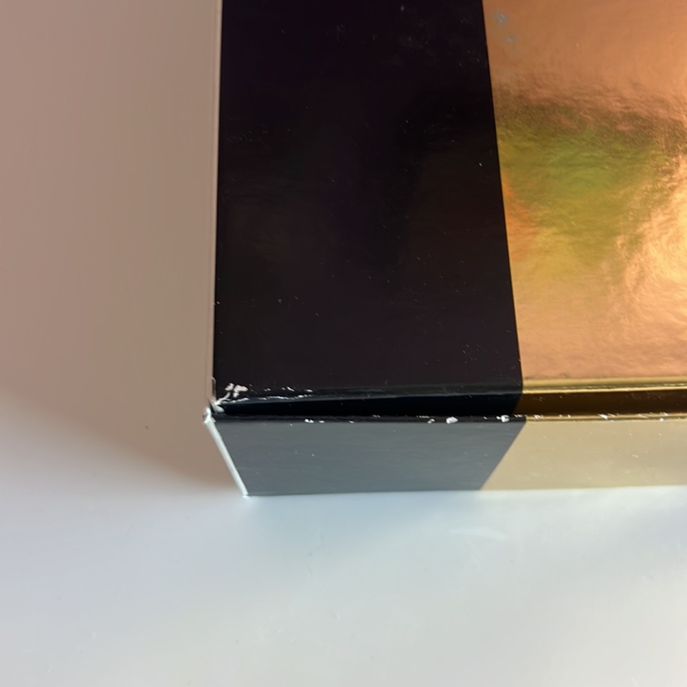 Gucci Black & Gold Box - Picture 7 of 9